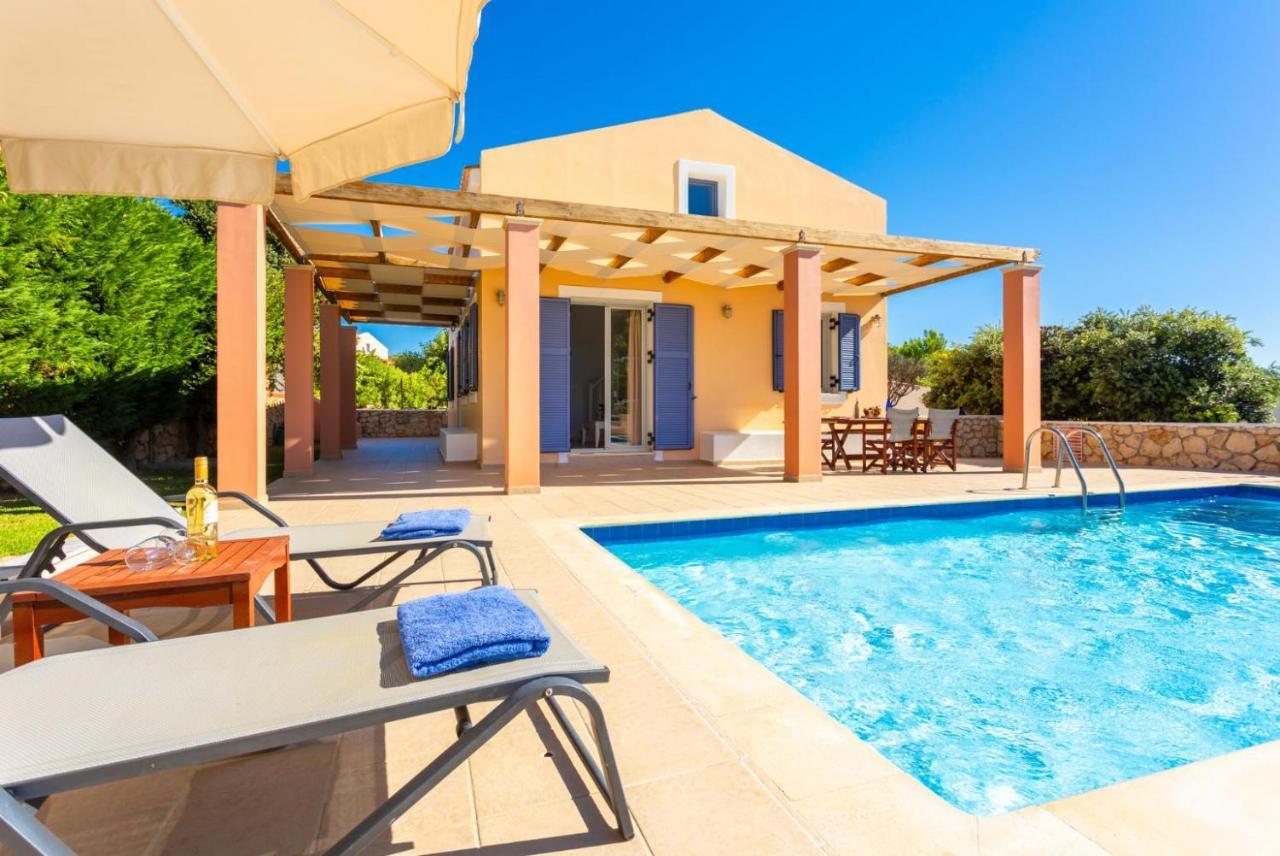 Antigoni House Villa *